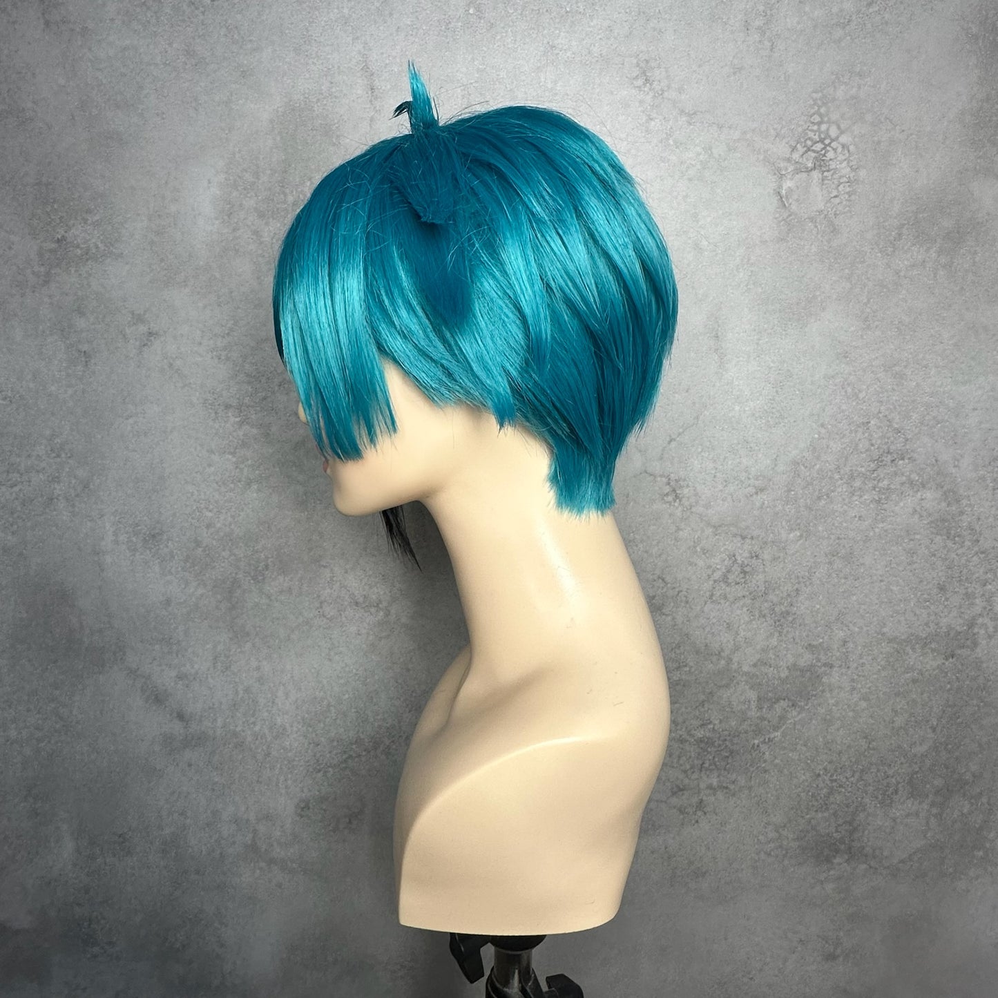 【TWISTED WONDERLAND】フロイド・リーチ風　コスプレウィッグ